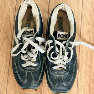 Men’s Pony running shoes